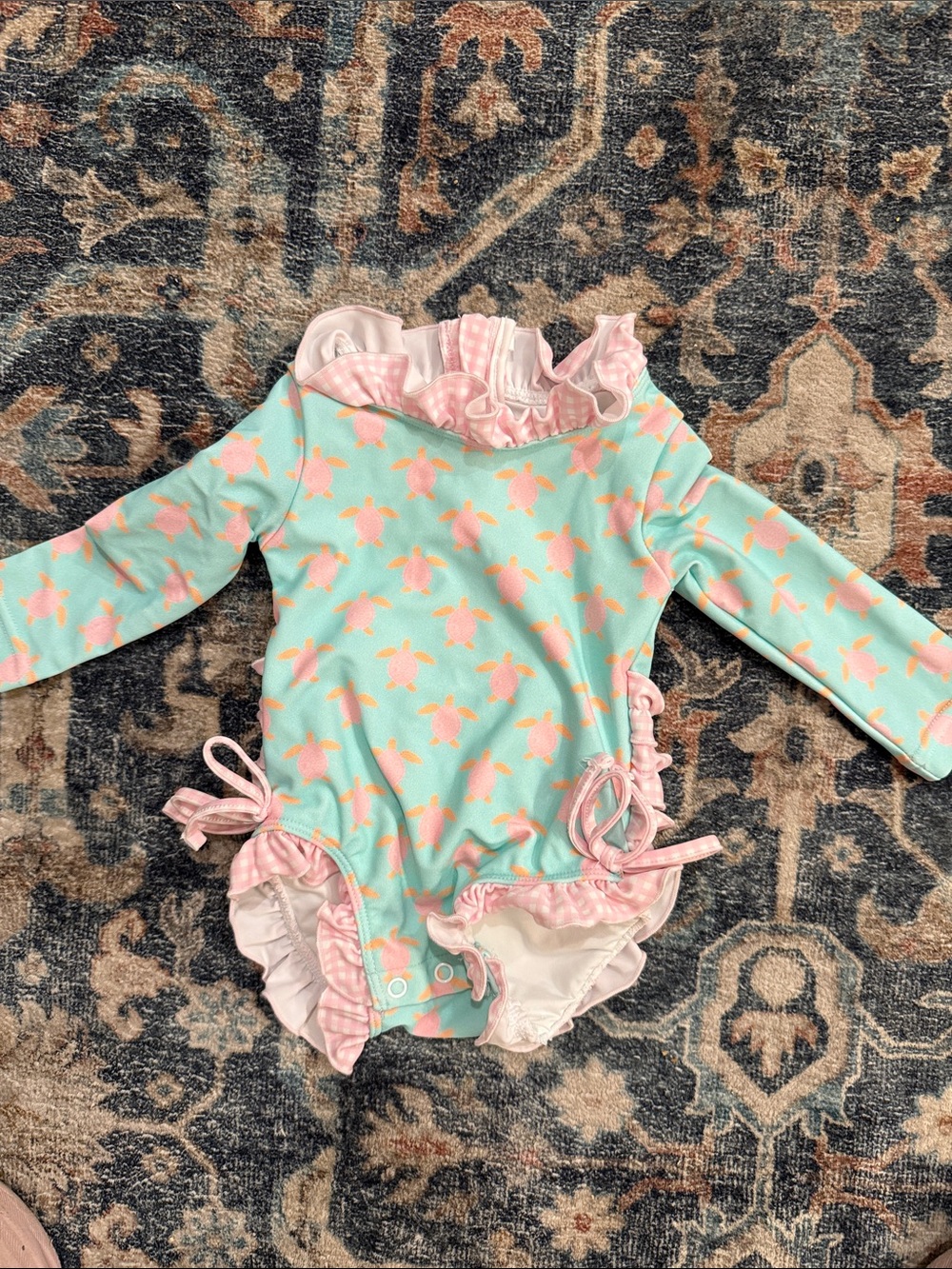 Long-Sleeve One-Piece Swimsuit in Mint with Pink Turtles - Kids